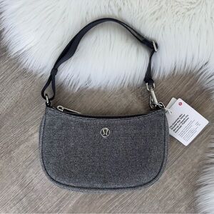 🖤🍋LULULEMON City Essentials Mini Shoulder Bag 1L Glitter Dark Graphite Grey